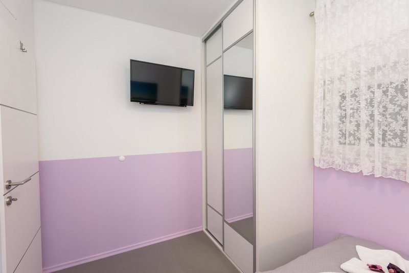 Apartment Sea bass Neretva, Ploče, Croatia