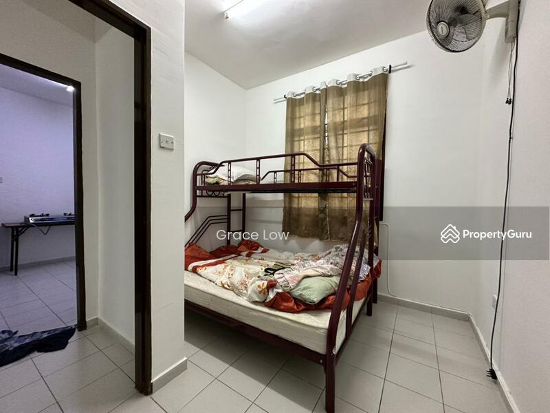 Maison à louer dans Taman Senai, Malaisie · scientex senai · 3 chambres, 2 salles de bain
