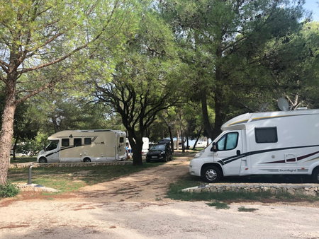 Camping Vransko jezero - Crkvine, Pakoštane, Хорватия