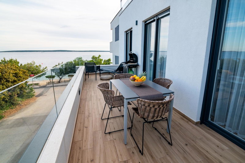 Villa Natura luxury apartments, Mandre, Croatia