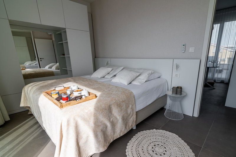 Villa Natura luxury apartments, Mandre, Croatia