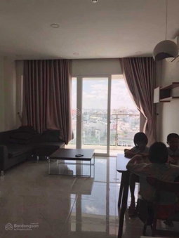 Apartment for rent in Ho Chi Minh City, Vietnam · Ha Do Green View · 2 rooms, 2 baths