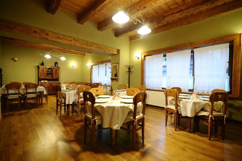 Pensiunea Tohanu Vechi, Zărneşti, Romania