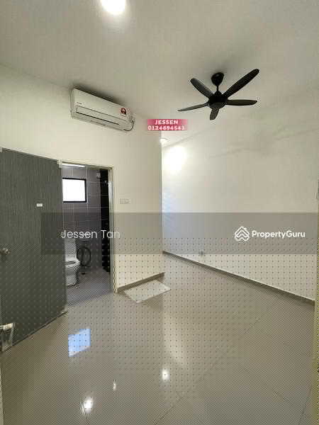 Квартира в аренду в Келапа Батас, Малайзия · Mekarsari (Double-Storey Terrace) · 4 спальни, 3 санузла