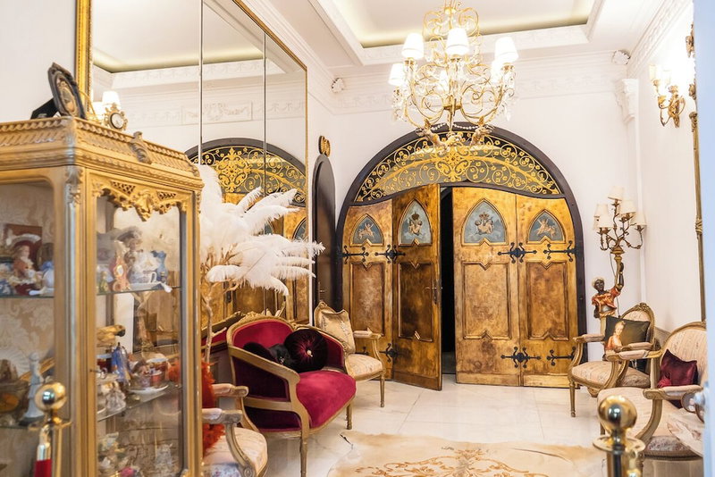Conacul Coroanei Luxury Boutique Hotel, Bucharest, Romania