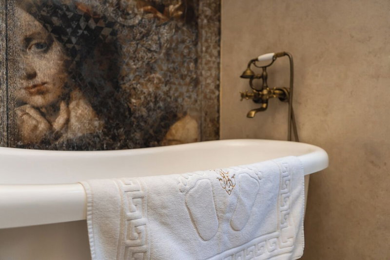 Conacul Coroanei Luxury Boutique Hotel, Bucharest, Romania