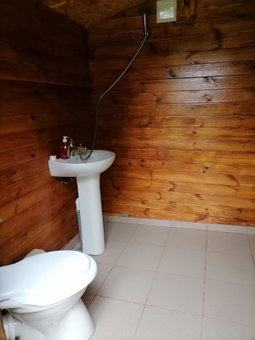 Edelweiss guesthouse, glamping and camping, Suhaia, Romania