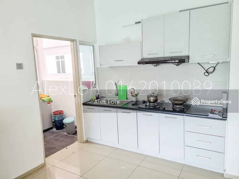 House for rent in Kampung Baharu Nilai, Malaysia · Ehsan Residence @ Sepang · 4 rooms, 2 baths