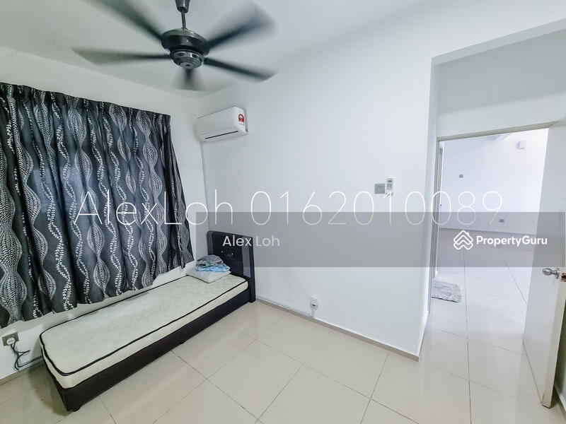 House for rent in Kampung Baharu Nilai, Malaysia · Ehsan Residence @ Sepang · 4 rooms, 2 baths