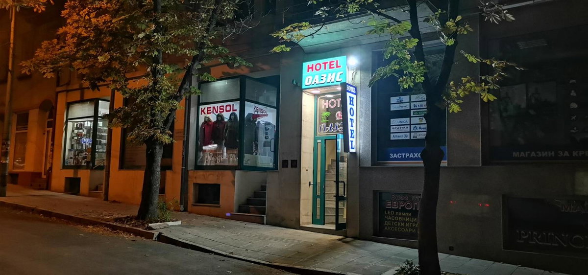 Hôtel · Hotel Oazis, Haskovo