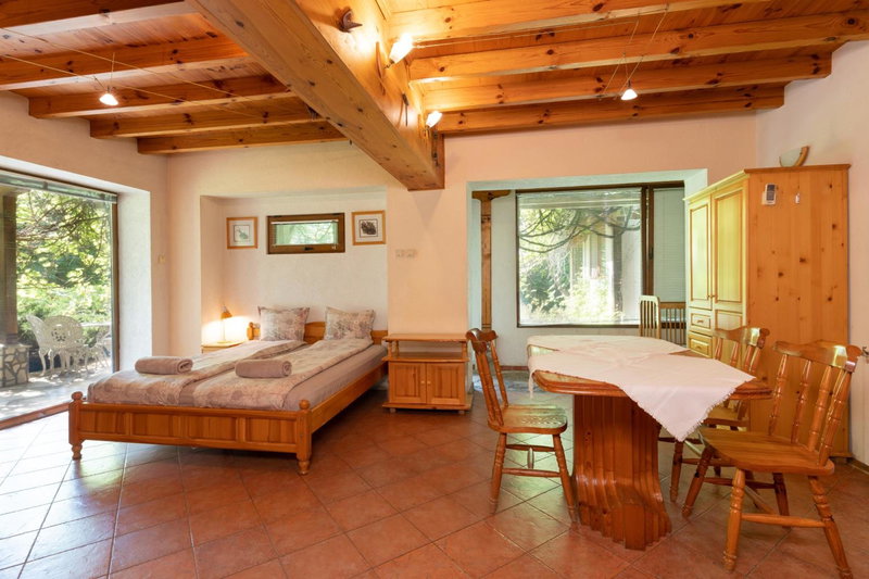 Eco Hotel Imenieto, Emen, Bulgaria