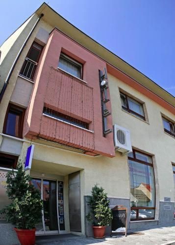 Hotel Maxim, Svätý Jur, Slowakei