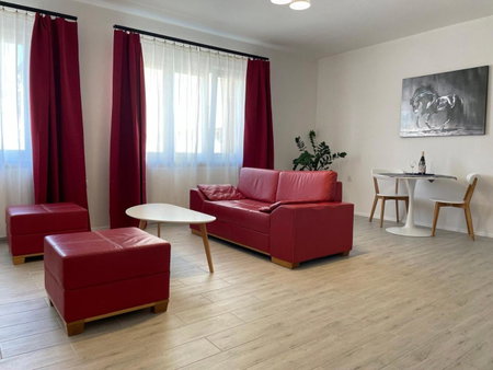Newly renovated 2 rooms apartment downtown Nitra, Nitra, Slovaquie