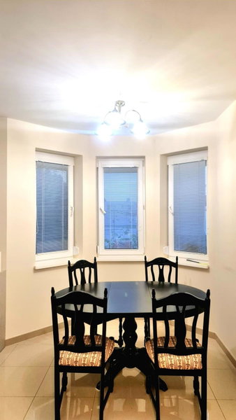 Modern & cozy house with 3 bed rooms and garden, Prievoz, Eslovaquia