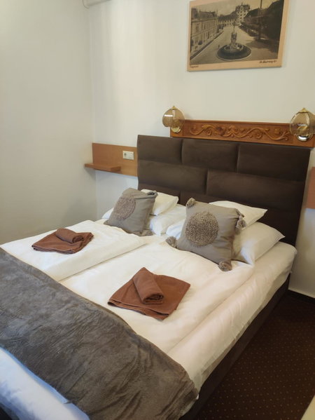 Fészek Fogadó - Pension Nest, Mosonmagyaróvár, Hungary