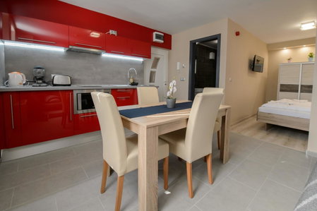 HR Apartmanház, Eger, Hungary