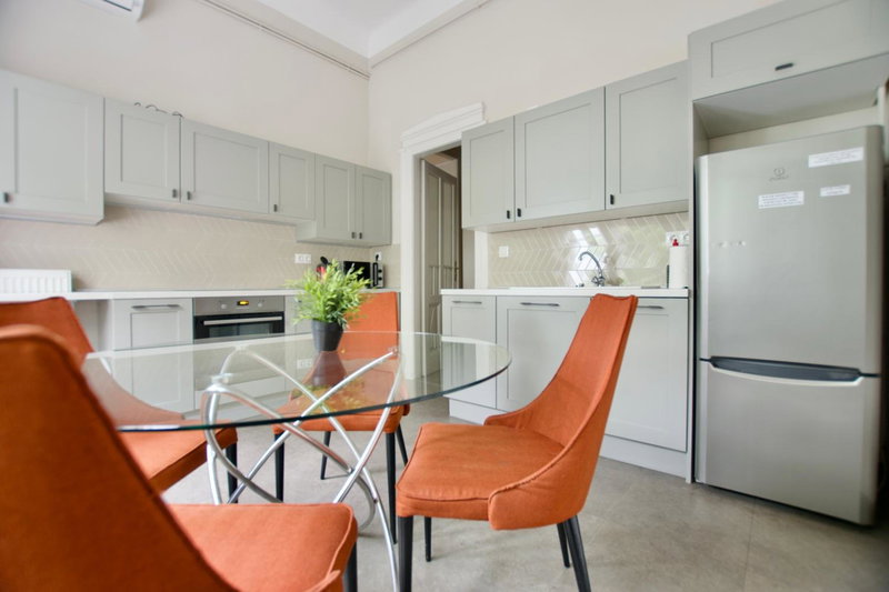 Standard Apartment by Hi5 - Kecskemeti street suite, Budapest VIII. keruelet, Hungary
