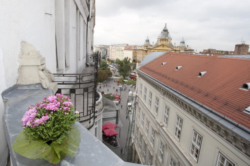 Alice Apartment, Budapest, Hungary
