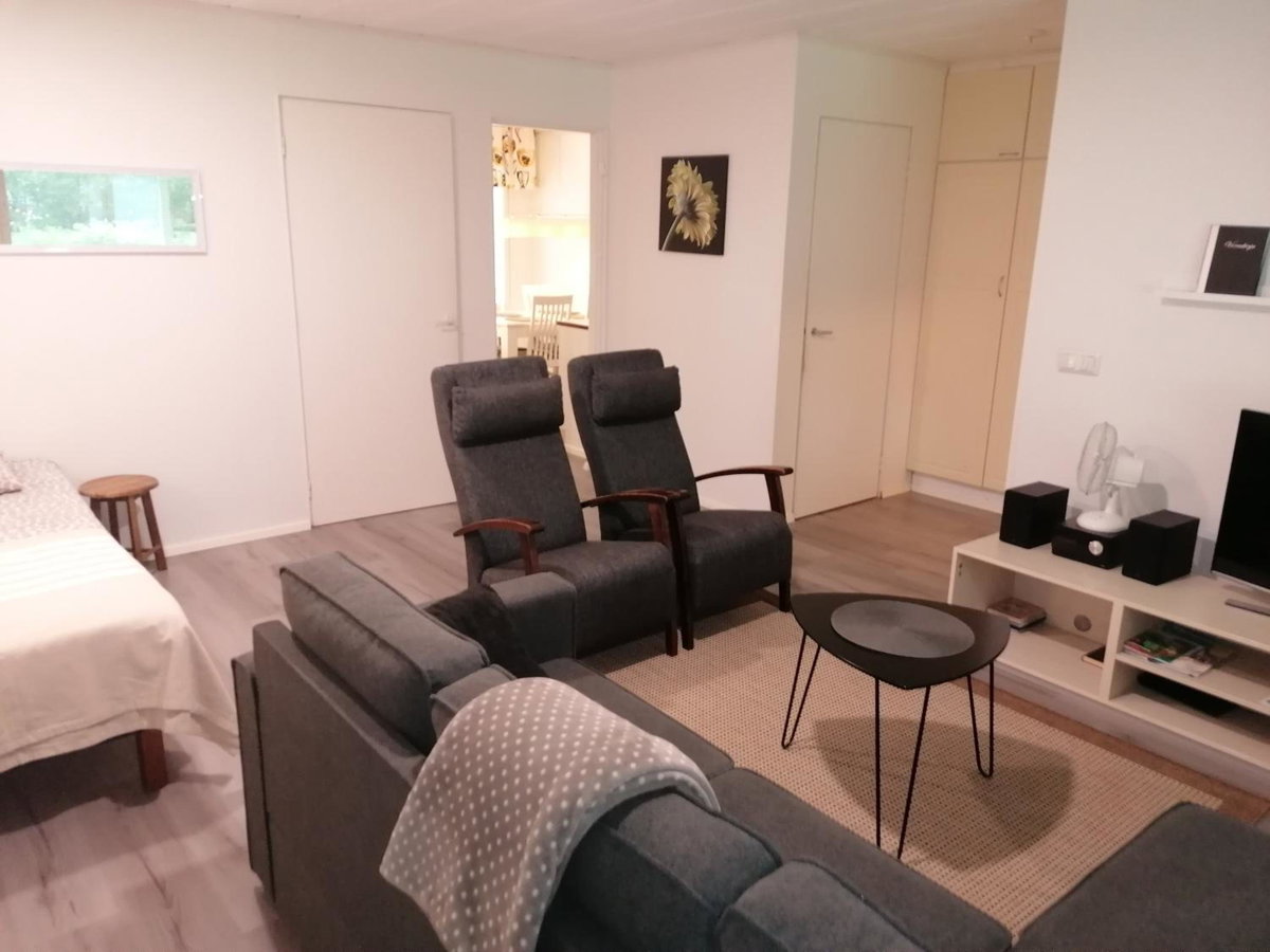 Majoituspalvelu Nurmi Apartment Peipontie 3 A Saunallinen Huoneisto, Finland
