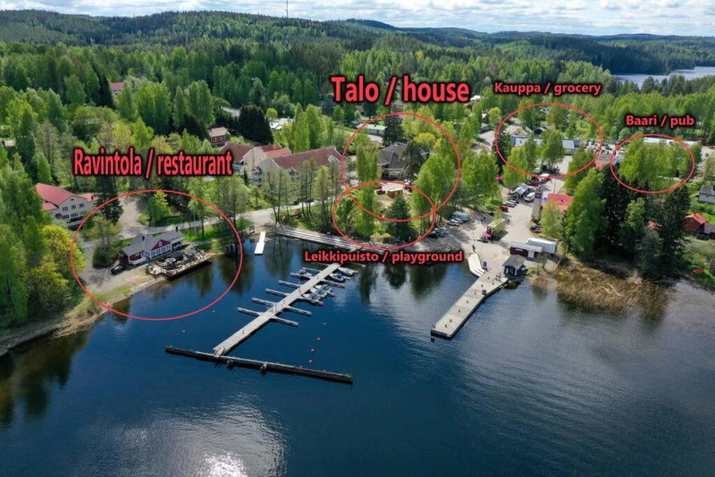 Juuri remontoitu kodikas asunto Anttolan satamassa, Anttola, Finland