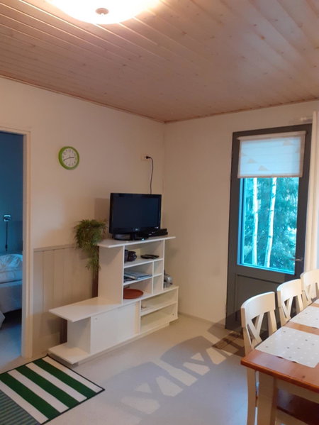 Lomakoli rivi4, Kolinkylä, Finland