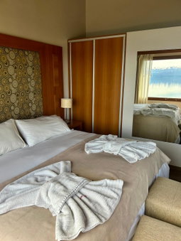 Bahia Paraiso Apart & Suites, San Carlos de Bariloche, Аргентина