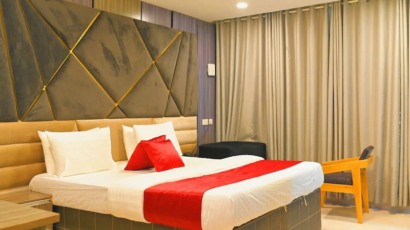 Santino Grand Luxury Hotel, Enugu, Нигерия
