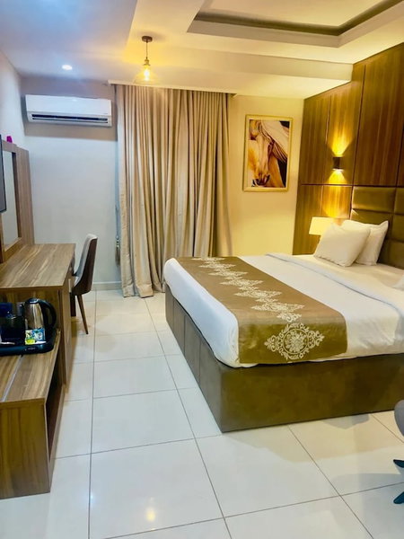Pinnatech Suites Awka, Awka, Nigeria