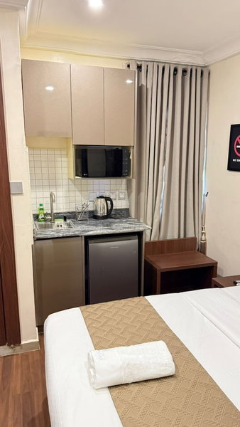 Moz One Executive Guest Rooms-Amorè, Lagos, Nigeria