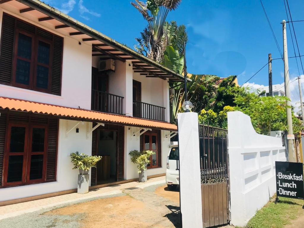Tamaro Beach Resort, Sri Lanka