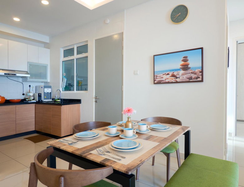 Seaview condo near RF Mall, Food Court & Free Netflix, Johor Bahru, Malaysia