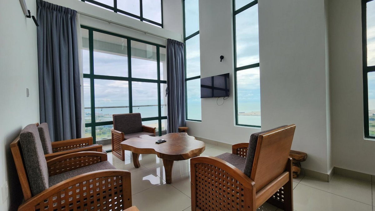 Hotel · The Suites SGR Melaka, Melaka