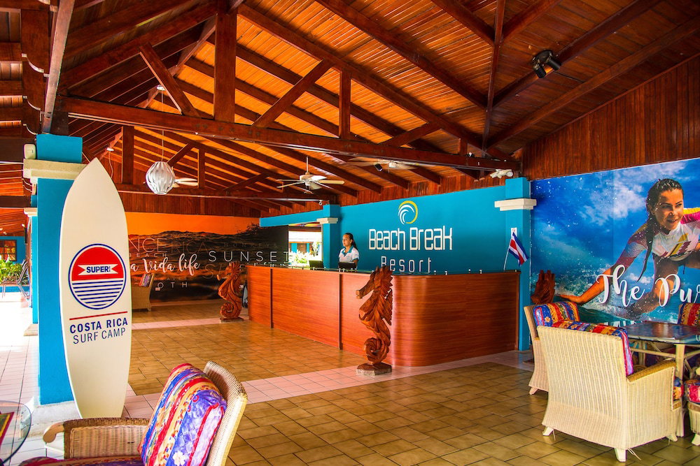 Costa Rica Surf Camp by SUPERbrand, Коста-Рика
