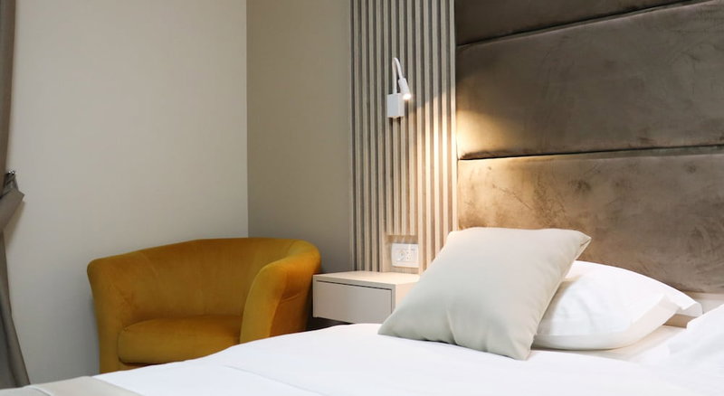 Hotel Holiday, Podgorica, Montenegro
