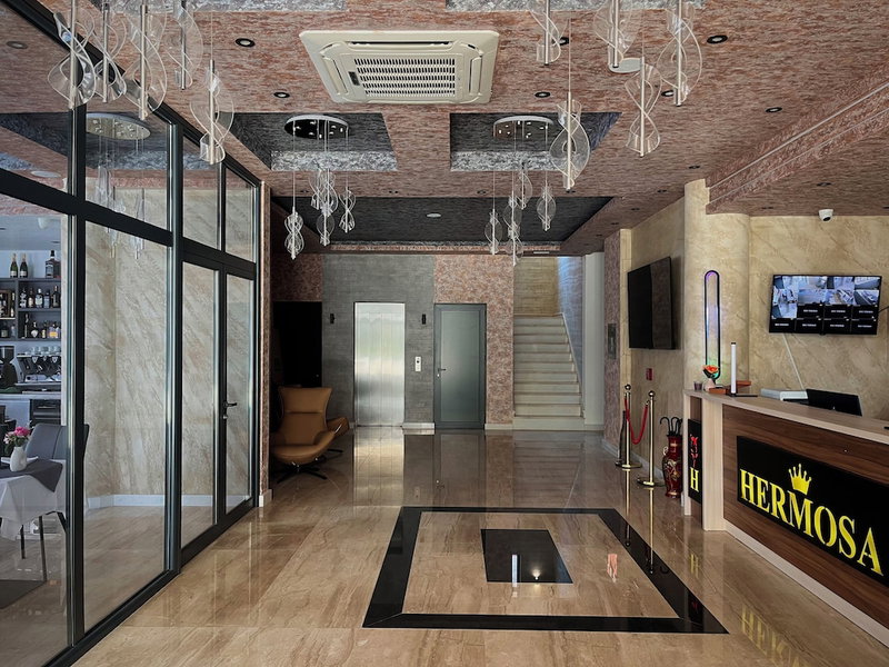 Hotel Hermosa, Bregvija, Montenegro