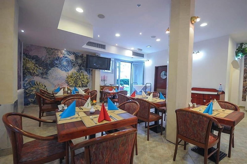 Hotel Aquamarin, Budva, Montenegro