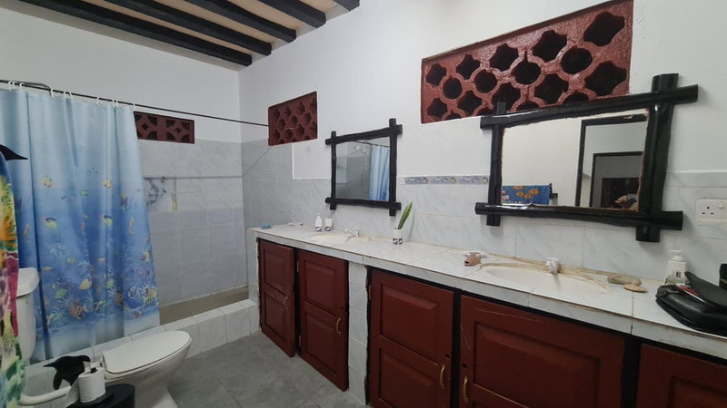 Charming 2-Bed Cottage in Bodo a fishing village, Funzi, Кения