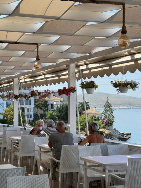 Hotel Erdano, Sarandë, Albania