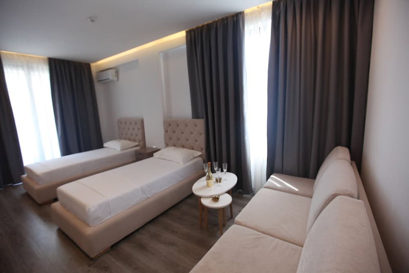 Hotel Mare 2, Ksamil, Albania