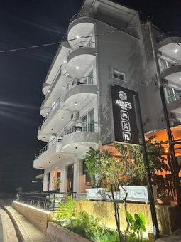 Alnes Hotel, Sarande, Albania