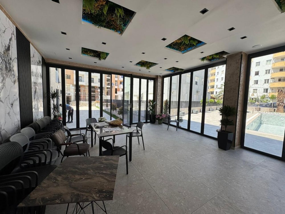 Hotel Apart Resilient, Albanien