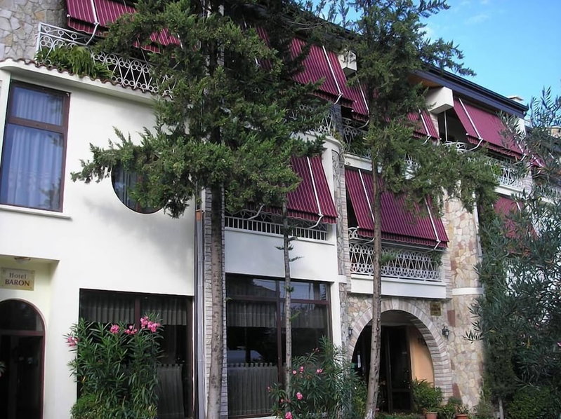 Hotel Baron, Tirana, Albania
