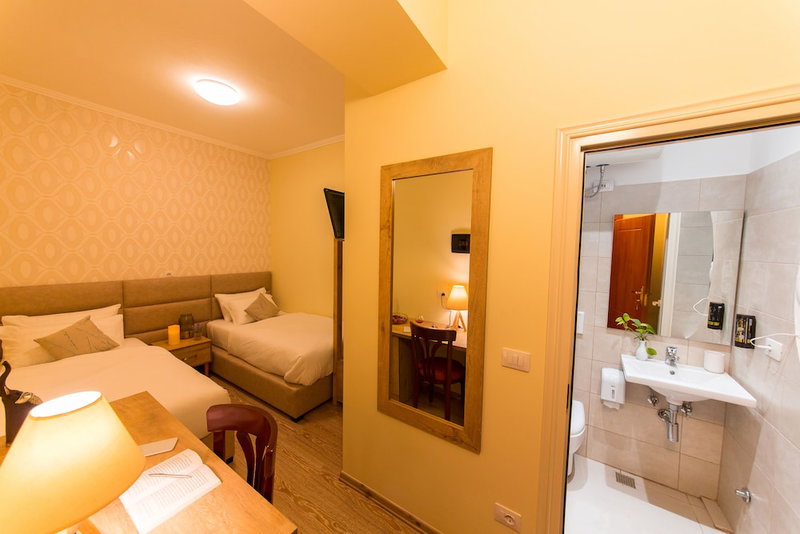 Hotel Baron, Tirana, Albania