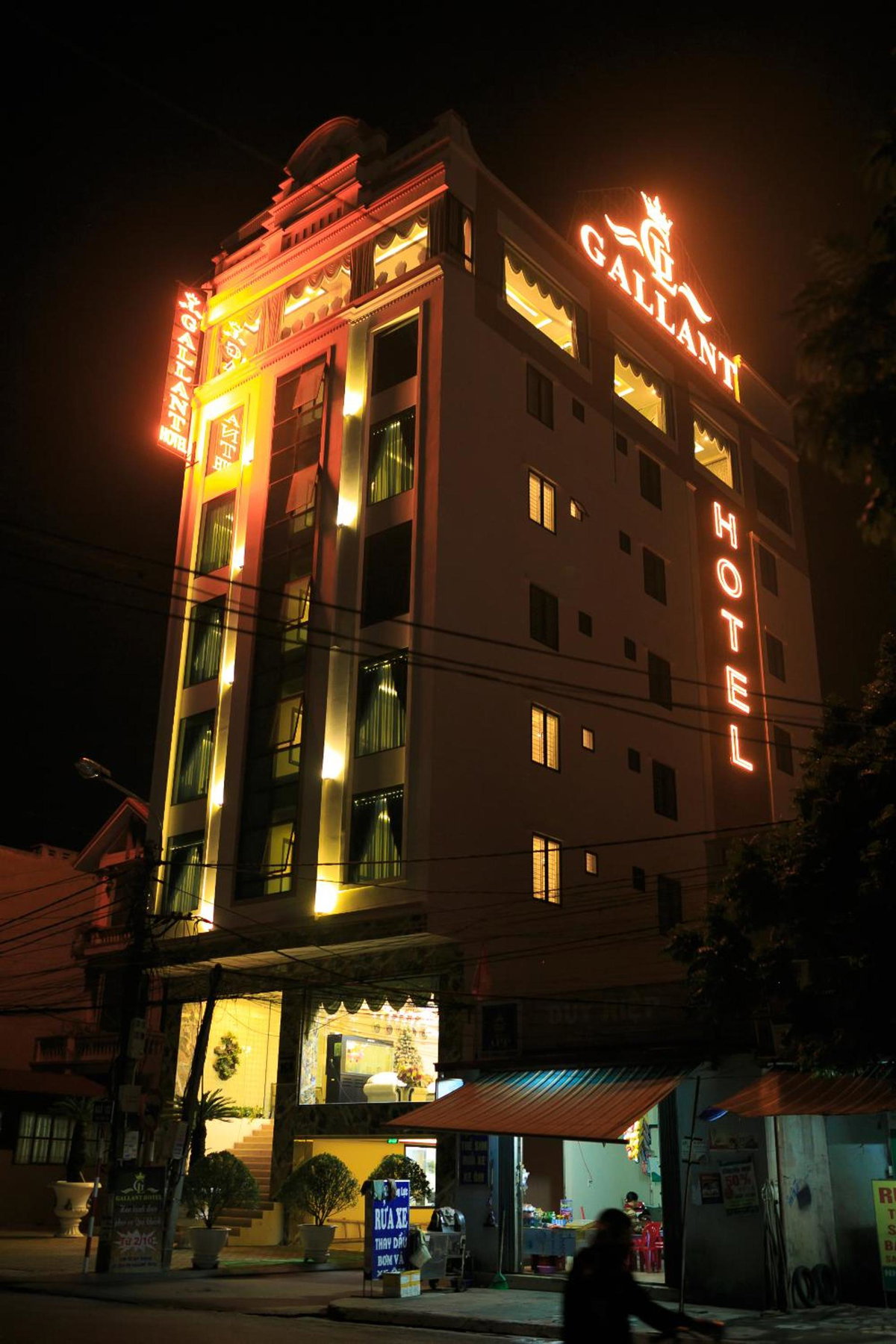 Gallant Hotel 168, Вьетнам