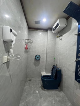 Ngọc Ánh Hotel, Quang Ninh, Vietnam