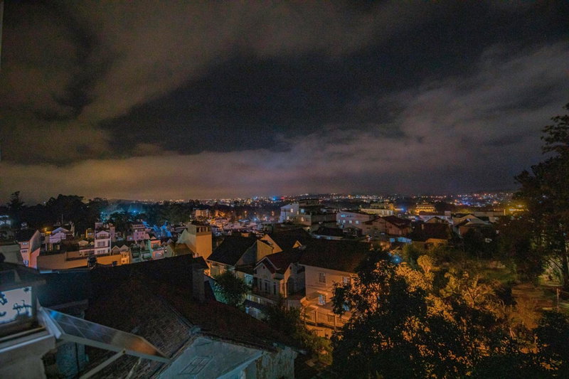 Be U Hotel City View, Da Lat, Vietnam