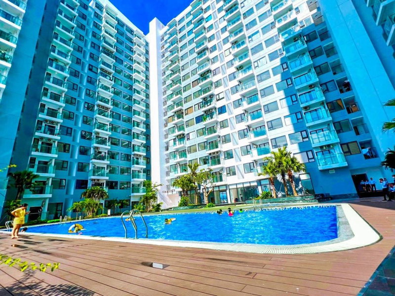 Hue Oi Homestay - Spacious 2-Bedroom Apartment with Balcony and Pool, Hue, Vietnam