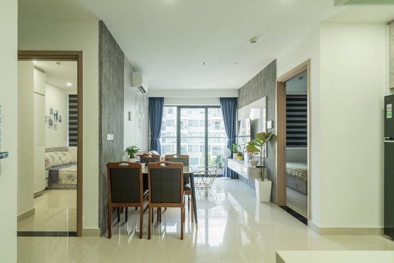 Hue Oi Homestay - Spacious 2-Bedroom Apartment with Balcony and Pool, Hue, Vietnam