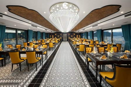 Catherine Cruises, Ha Long, Vietnam