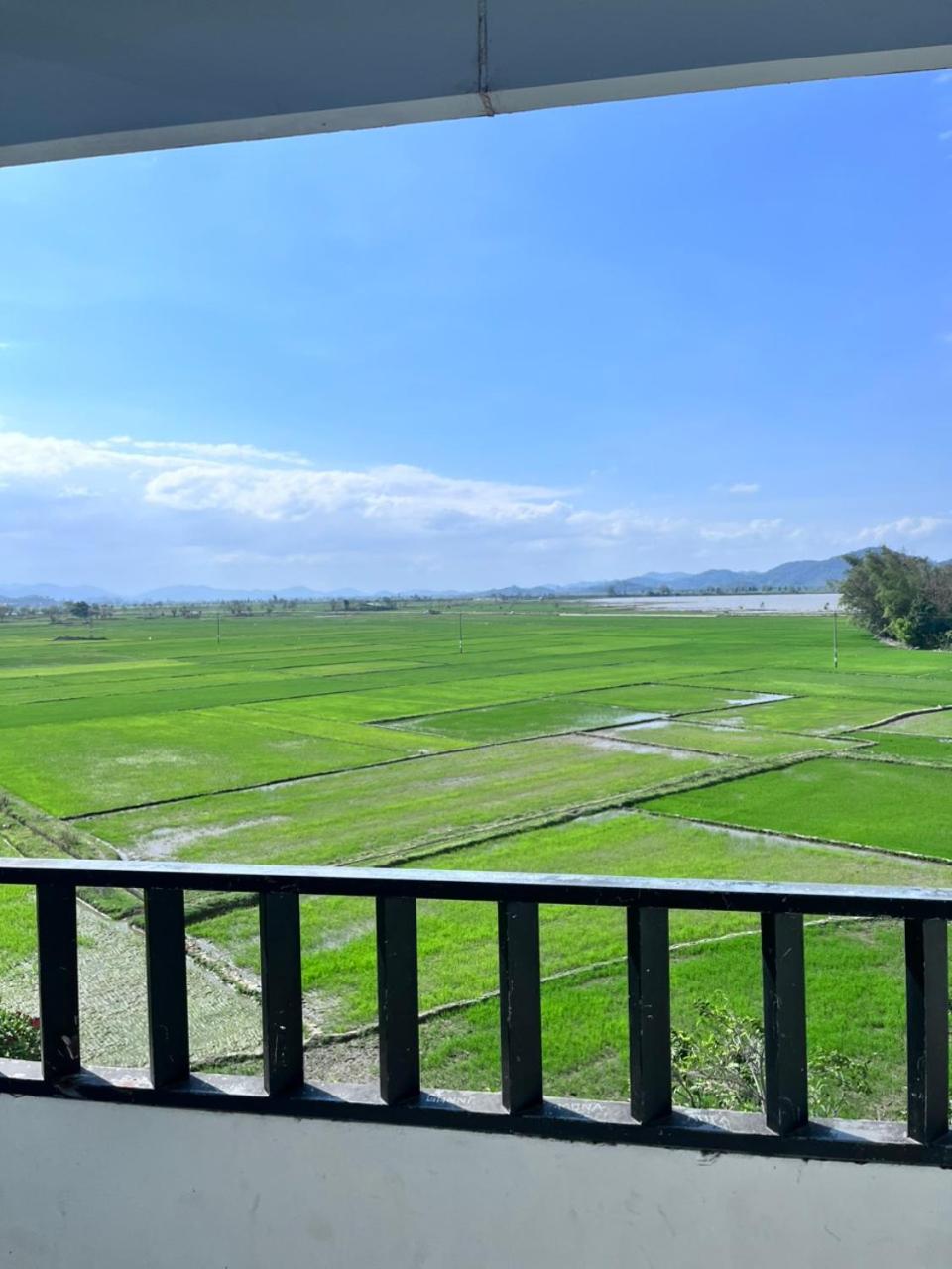 Hotel · Lak View hotel, Lien Son